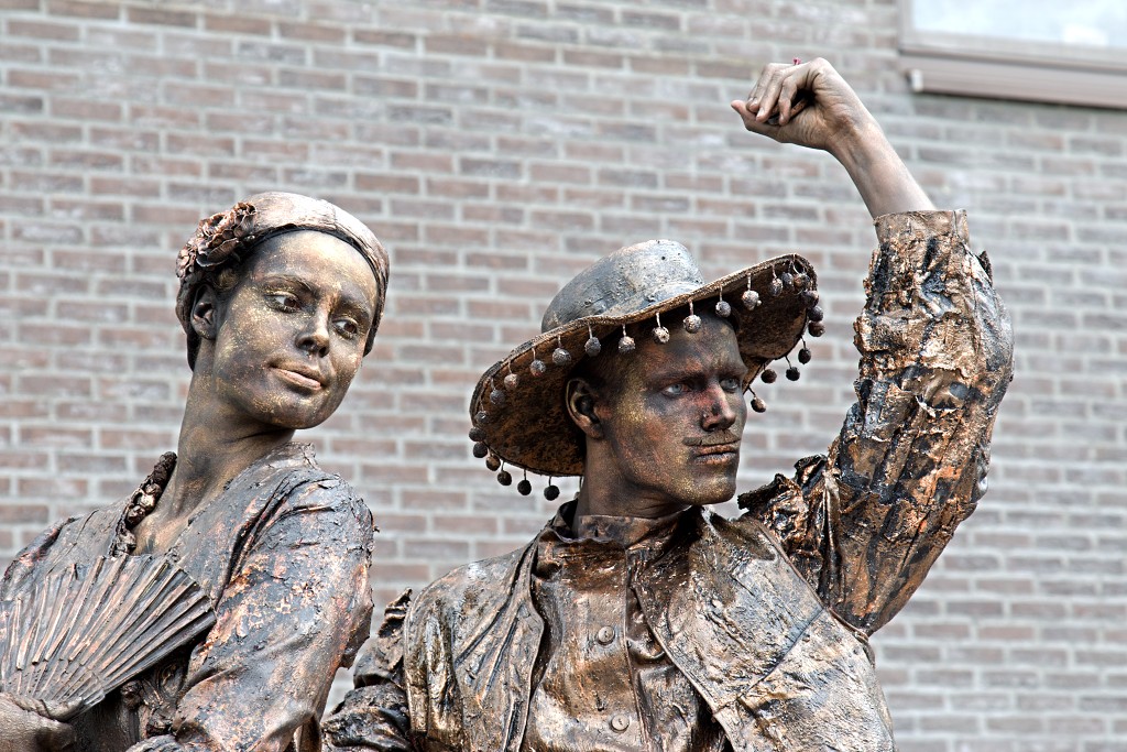 living statue lommel levend standbeeld evenement event festival festiviteit kunst art straatkunst streetart artiest beeld beeldhouwwerk sculpture sculptuur